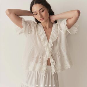 Doen Henri Top in Salt Eyelet